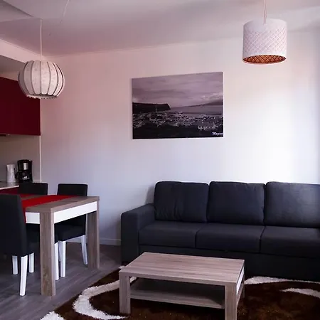 Baia Dos Golfinhos Horta * أورتا